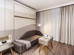 Aparthotel Adagio Leicester