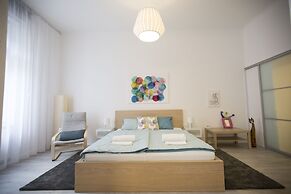 Paulay Central Top Suite