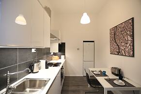 Paulay Central Top Suite