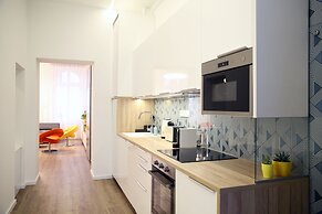 Paulay Central Top Studio