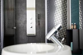 Paulay Central Top Studio