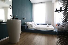 Paulay Central Top Studio