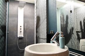 Paulay Central Top Studio