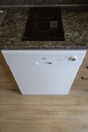 Golden World Suite Hotel