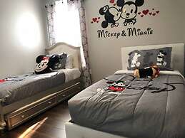 Hamlet by I-4 · New! 5 Bedroom Pool Villa. Sleep 15+ Orlando