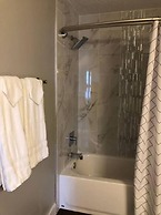 Hamlet by I-4 · New! 5 Bedroom Pool Villa. Sleep 15+ Orlando