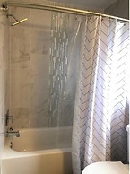 Hamlet by I-4 · New! 5 Bedroom Pool Villa. Sleep 15+ Orlando