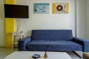 Anonymous - 2BR - 2Floors - Central