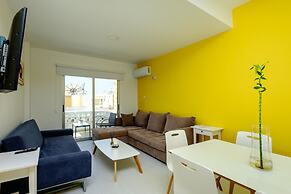 Anonymous - 2BR - 2Floors - Central