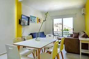 Anonymous - 2BR - 2Floors - Central