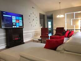 6150 Sandcrest · New! Walk to Universal. Sleep 9. Near Disney
