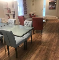 6150 Sandcrest · New! Walk to Universal. Sleep 9. Near Disney