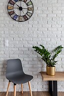 Frey Homes Suite - Blisko plazy