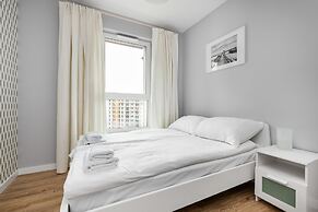 Frey Homes Suite - Blisko plazy