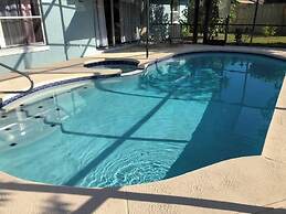 Parsley · New! Luxury, Near Disney & Universal. Sleep 9