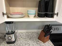 Parsley · New! Luxury, Near Disney & Universal. Sleep 9