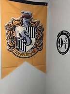 6151 Sandcrest · Next to Universal. Pool Sleep 9. Walk to Park