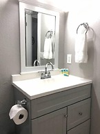 6151 Sandcrest · Next to Universal. Pool Sleep 9. Walk to Park