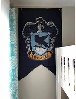 6151 Sandcrest · Next to Universal. Pool Sleep 9. Walk to Park