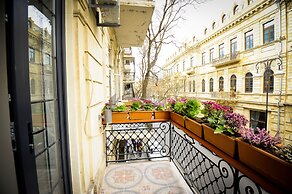 Renaissance Boutique Hotel