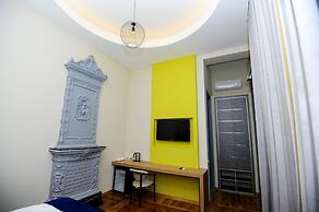 Renaissance Boutique Hotel