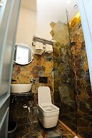 Renaissance Boutique Hotel