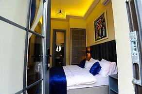 Renaissance Boutique Hotel