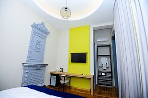 Renaissance Boutique Hotel