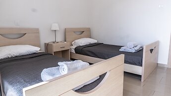 Luxurious Unique Apartment