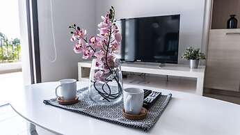 Luxurious Unique Apartment