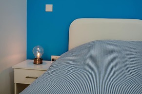 Gabinos - 1BR - Square Center