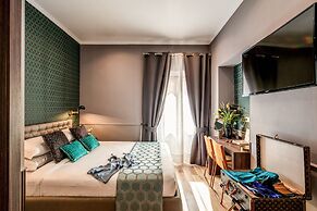 Tree Charme Parliament Boutique Hotel