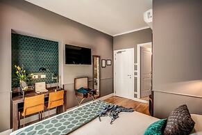 Tree Charme Parliament Boutique Hotel