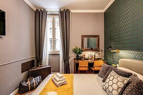 Tree Charme Parliament Boutique Hotel