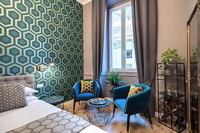 Tree Charme Parliament Boutique Hotel