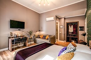 Tree Charme Parliament Boutique Hotel