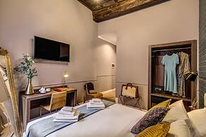 Tree Charme Parliament Boutique Hotel