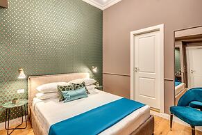 Tree Charme Parliament Boutique Hotel