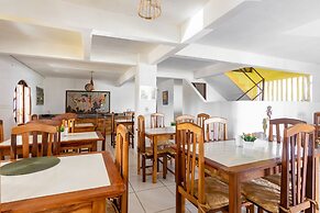 OYO Pousada Cavalo Marinho