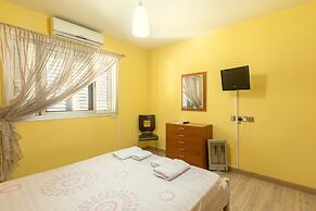 Yiolanda - 2BR - City Center