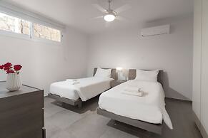 Resitour - Apollo Beach Villas