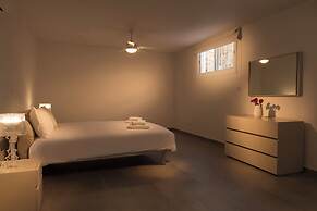 Resitour - Apollo Beach Villas