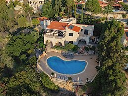 Resitour - Kamares Village