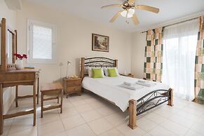 Resitour - Limnaria Gardens