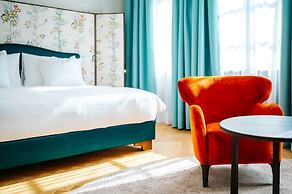 Luxury Residences by Widder Hotel