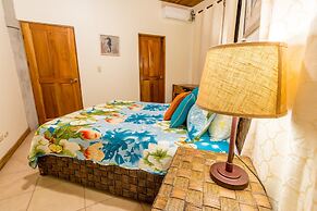 Hermosa Heights Villa 24