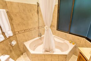 Hermosa Heights Villa 24