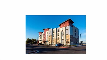 Sonesta Simply Suites Avondale