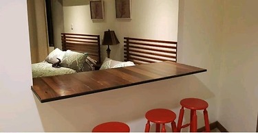 Hermosa Heights Studio 24