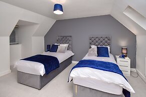 Foxley Place - MK City house